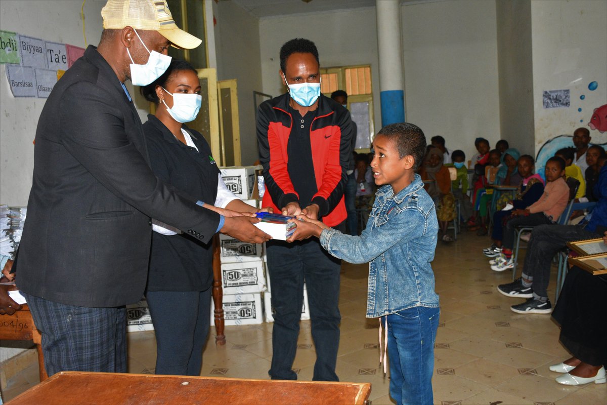 EthiopiaTmgo's tweet photo. TMGO Cares
TMGO supported stationary for more than 400 #children of #low #income #community members in #collaboration with BEY PISON (our caterer at project site). This #support is for the third time & continues every year
#Ethiopia #renewableenergy #Goethermal #meridiam https://t.co/Q31s56lfVH