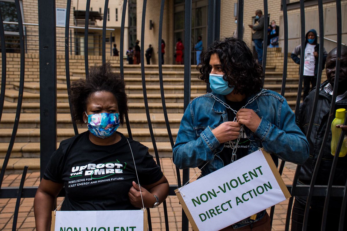 We stand in solidarity with all the courageous #ClimateStrike youth leaders across Africa who are demanding #ClimateActionNow! ✊✊ 
#UprootTheDMRE #UprootTheSystem 
.@AfrClimAlliance