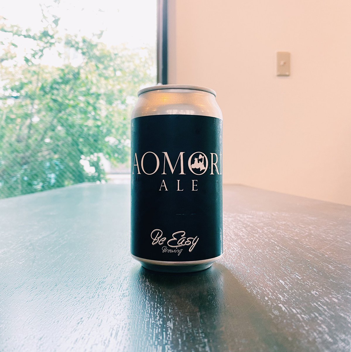 aomoribrewpub's tweet photo. \🥫New Can🥫/
皆さま、お待たせいたしました......Be Easy Brewingで通年販売している定番商品のひとつ「青森エール(American Wheat Ale/Alc 5.5%)」が、缶で新登場🎊
ABPおよび弘前市〈ギャレスのアジト〉店頭、オンラインショップで販売中👇
https://t.co/Yvvy8pMm3b
#beeasybrewing #aomoriale https://t.co/CEpEVP0PLq