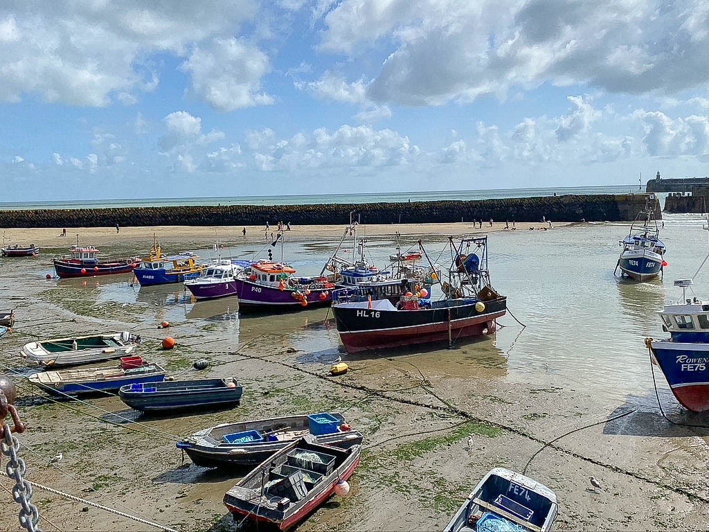 ilandedhere's tweet photo. Morning vibes from the #folkestone beach
https://t.co/PjKAPSlYxe
#kent #kentcoast #coastalwalks #coastpath #walks #naturewalks #countryside #seaside #neach #beachlife #beachvibes #beachvacation #ilandedhere #travelgram #travelblogger #travelblog https://t.co/DK0WVGPivQ