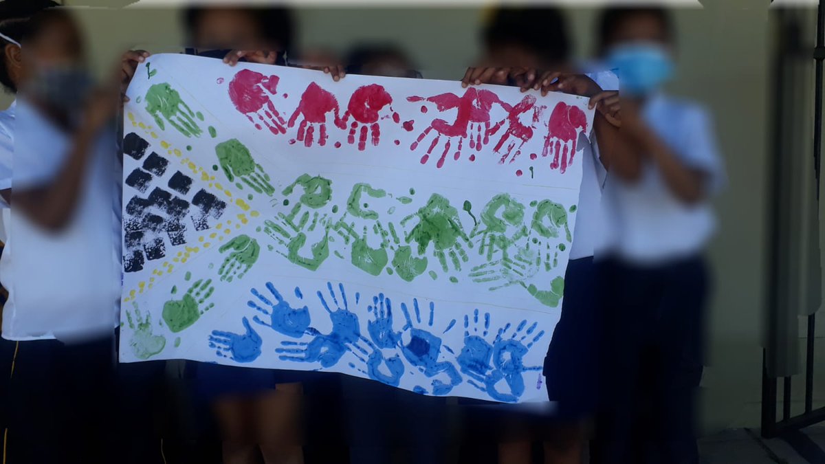 help2read's tweet image. Celebrating Heritage day on the Help2read Literacy Tutor Programme. 

#read #help2read #readersareleaders #heritageday #NGO #volunteer