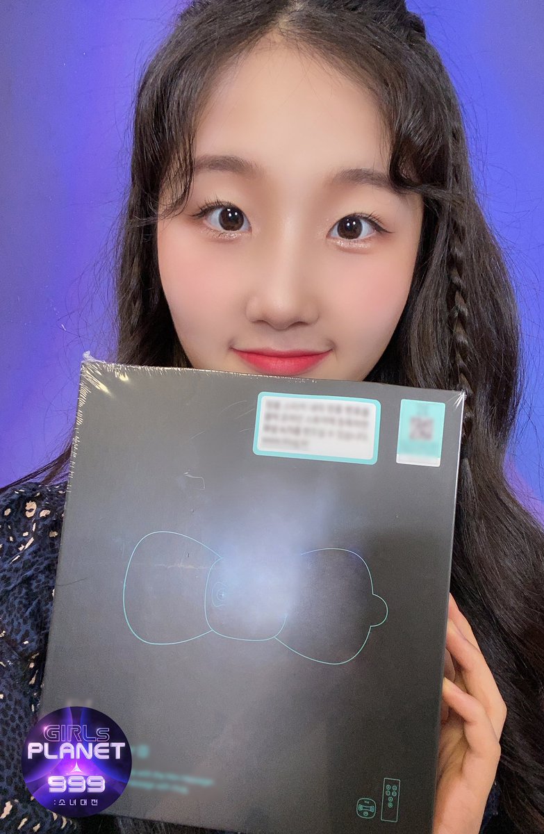 _mnetplanet's tweet photo. [Girls Planet 999] Releasing '99.9% SUPPORT' 2nd Acceptance Selfies ②

Thanks to the Support and Love of Planet Guardians,
the 2nd <99.9% SUPPORT> has been Completed💜

Whose dream will you be the guardian of? 
<#GirlsPlanet999 : #TheGirlsSaga>
Tonight 8:20PM (KST) #Mnet https://t.co/dqzGGQ9Qme