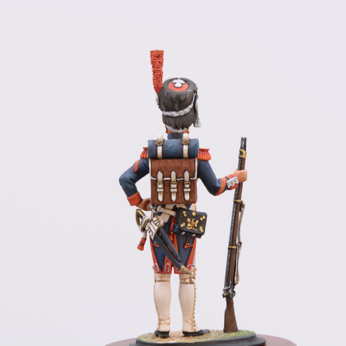 andreaminiworld's tweet photo. S7-F01 ´French Imperial Guard Grenadier´ 54mm 1:30 scale https://t.co/TsMkOQ4IUG #andreaminiatures #andreacolor #artinminiature #miniaturepainting #napoleonicmodels #napoleonicminiatures https://t.co/bo2xgi8eIX