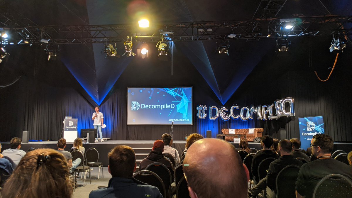 mono_tek's tweet photo. First in person conference for a long time 😎 #decompiled #dresden https://t.co/LfBx4DbrWd