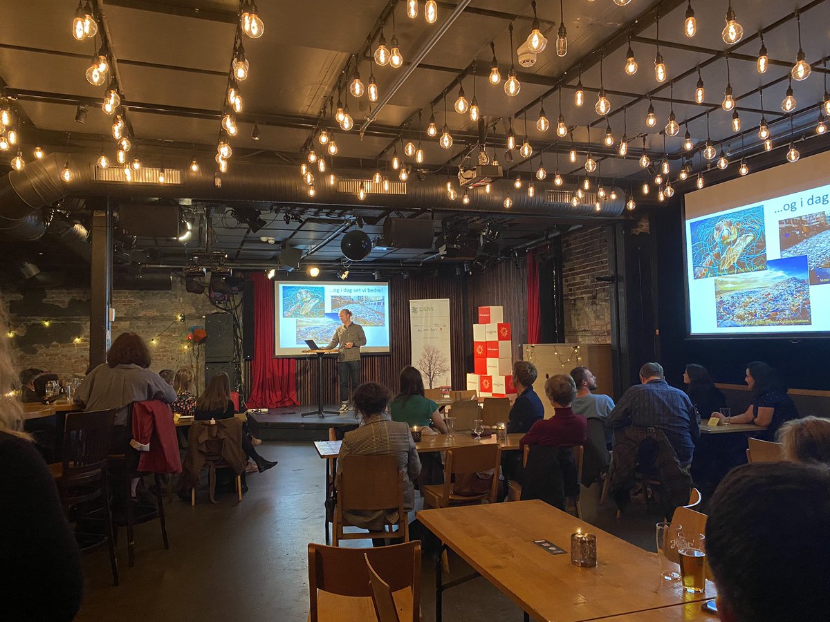 emmynoklebye's tweet photo. Do we need more measures or more research in the fight against plastic pollution? Hans Fredrik Braaten shared experiences from @NIVAforskning at @CiensOslo’s ‘solutionbeer’ yesterday in @kulturhusetoslo https://t.co/jX6XhZCYRT