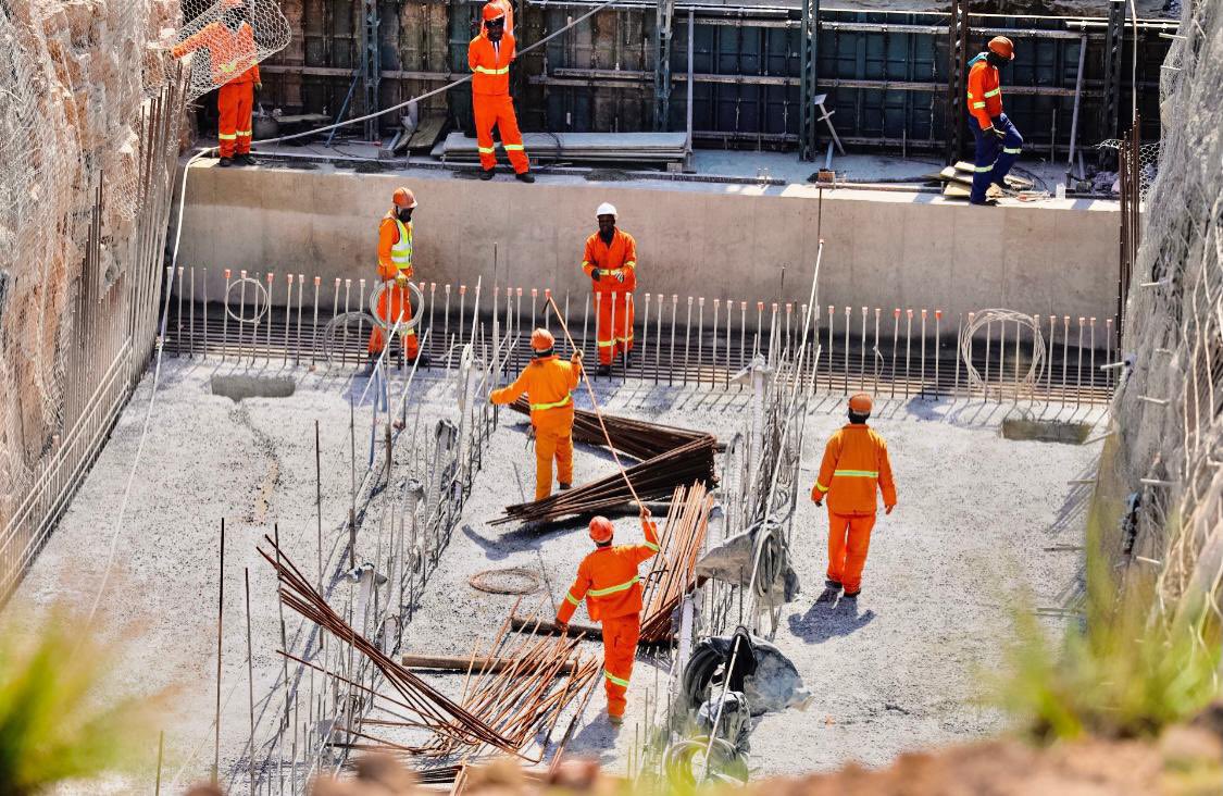 Infrastructure investment is the central pillar of the South African Economic Reconstruction and Recovery programme, with 88 projects to the value of over R2.3 trillion in the pipeline.  #N2WildCoast #BuildingANewEconomy