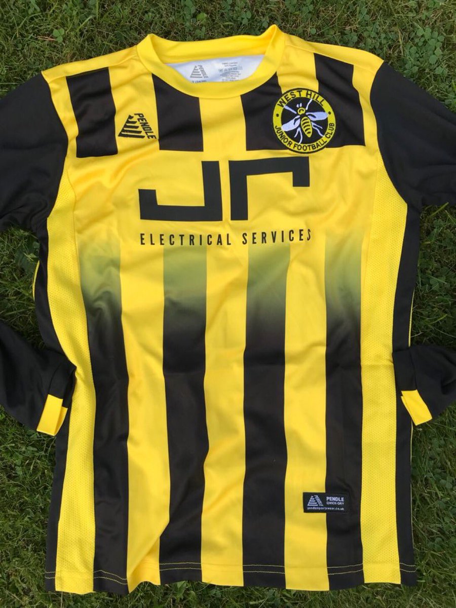 WestHillWaspsFC's tweet photo. Huge thank you to our sponsors @JR_Electrical for sponsoring our u18s this season. Please support our local sponsors, probably the best domestic electricians in East Devon https://t.co/GflGYfhVCN