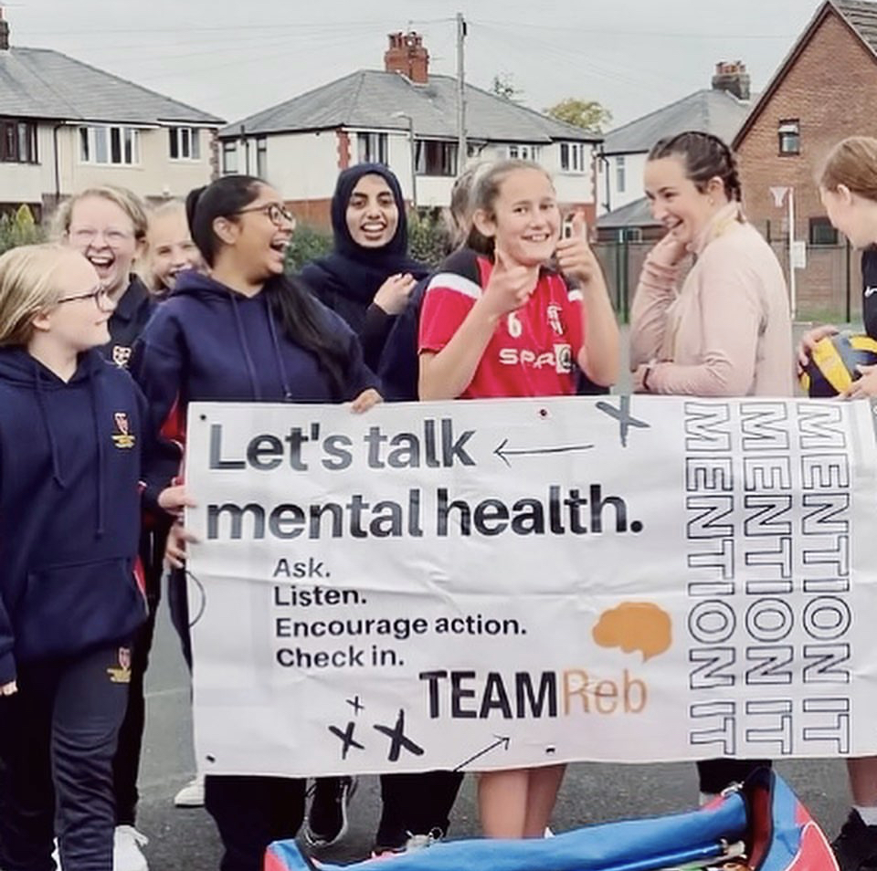 TEAMReb_'s tweet photo. 🧡l o v e being back at Penwortham Girls!

-today’s session had a focus on teamwork and giving each other positive feedback 🥰

-these girls never fail to make me laugh 🤣

#teamwork #mentalhealth #sport https://t.co/crDxJSYa7U