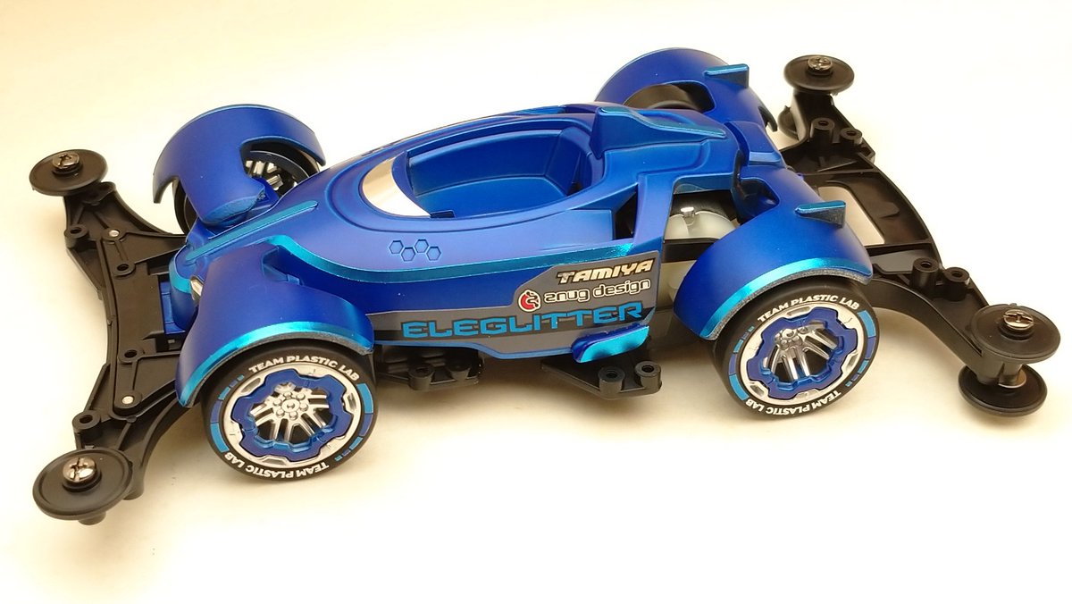 corno2_mini4wd's tweet photo. 実際に組んでみるとリアホイールのコンケーブっぷりが格好いいぜ‼️ヽ(´▽`)/
雨が降ってきたのでドライバー塗装はまた後日(*´∀`*)
#mini4wd
#ミニ四駆
#PLASTICLAB https://t.co/mTtvq0Nz1S
