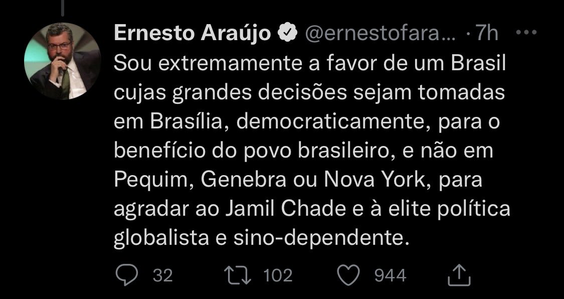E tem troféu que vem em forma de texto. Ganhará uma moldura!!! Boa sexta a todos!