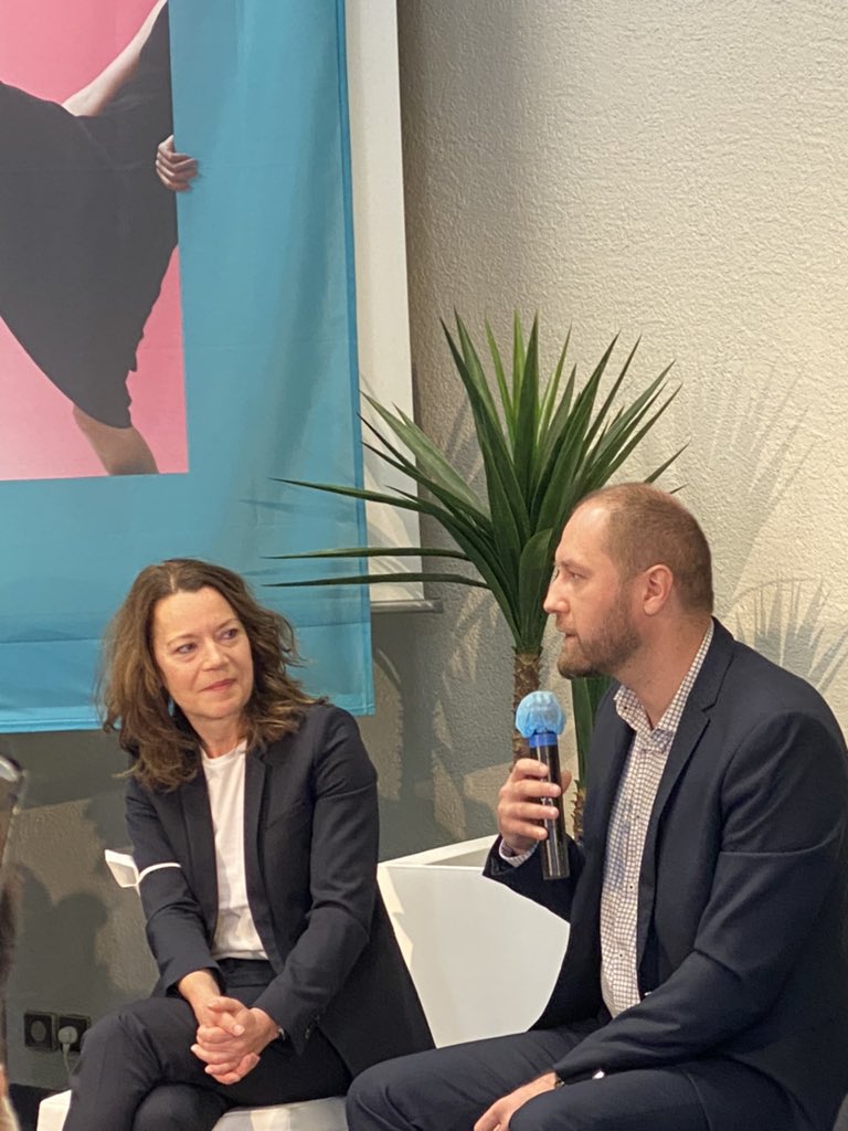 #UnivEsante <a href="/Postelo_/">Postelo</a> : « Les outils collaboratifs sont à utiliser de manière volontaire ... donc ce n’est pas la signature d’un chef de service qui changera les usages » 👍