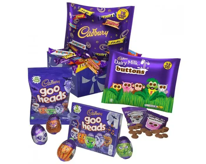 V82CHRIS's tweet photo. RT #WIN a Box of Cadbury Halloween Chocolate Treats https://t.co/mIi57bitLE #FreebieFriday #FridayVibes #FridayFeeling #FridayMotivation #FridayFun https://t.co/m3Qomhfe8V