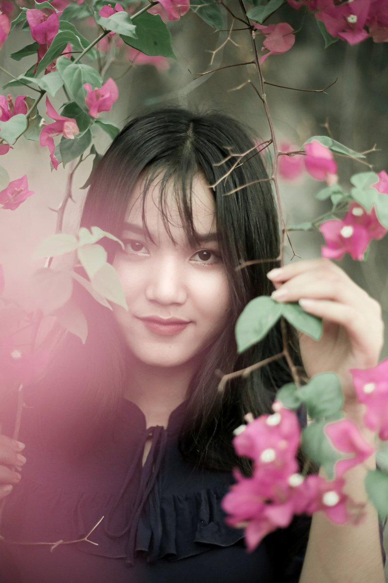 sthuhtet5's tweet photo. In frame - khinnyein.chann.9

📸 from 2 years ago 

#portraitphotography #lightroom #ootd #ootdmyanmar #cute #Myanmar #Burma #asian #asiangirls #siimaginations #myanmargirls #mandalay #visual #portrait #naturallight https://t.co/IfrEavmyZL