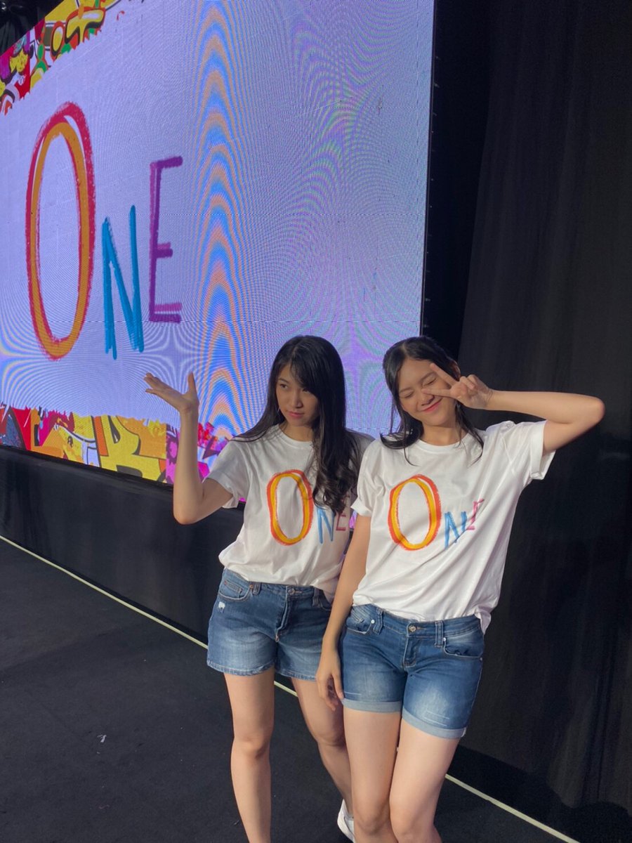 InshanityID's tweet photo. Selamat ulang tahun @Y_ChikaJKT48 yang pernah menjadi partner wagamama @N_ShaniJKT48

Semoga selalu diberi kesehatan &amp; kebahagiaan dalam hidupnya, tetap semangat selalu ya ! #SH19LD https://t.co/c2iSSfpbAz