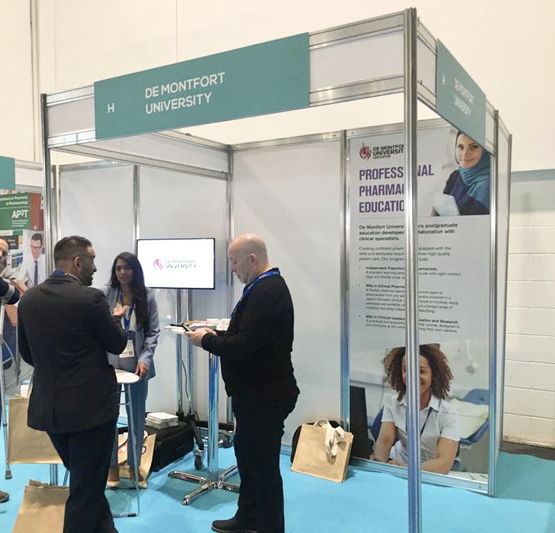 DMUPGPharmacy's tweet photo. It’s a beautiful day in London and we’re here at the Clinical Pharmacy Congress. Pop down to say hello to the team! @CPCongress #CPCongress https://t.co/mYxFn6lQKG