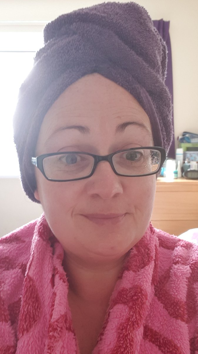 PITCHFORDCARRIE's tweet photo. Today we graduate.. this look is perfect for today. Well done we did it!!! For those who have a little longer on their journey, you've got this and we will continue to support you #finallydoneit #covidnearlybrokeus #emotional #wearenursesfinally @PlymUni @PUNC14 @UHP_NHS https://t.co/aE2TMaAbRY