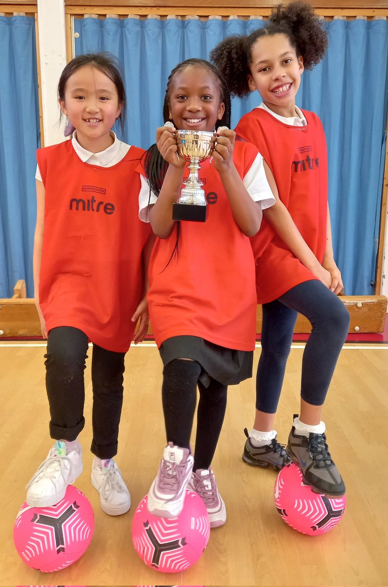 Well done to the winners of our KS2 girls futsal tournament! <a href="/TowerHamletsSSN/">Tower Hamlets School Sport Network</a>