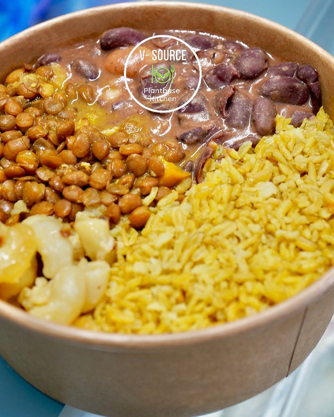 vsourcekitchen's tweet photo. Here is one of our Mixed Platters! π
Packed with Mac NoCheese, Pumpkin Rice, Green Lentils & Red Pea Stew! π²
A reminder that we will be closed from Saturday 25th Septemberβ¦ So come and get yourself fuelled! β½οΈ
We will REOPEN on Friday 15th of October! ππΌ
#vsource https://t.co/UcCRbtfFGn