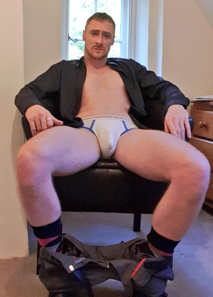 Miles03801687's tweet photo. #FRIDAYBOSS
#DADDY #GINGERSDOITBETTER
#BRIEFS https://t.co/XmAJvSTiS4
