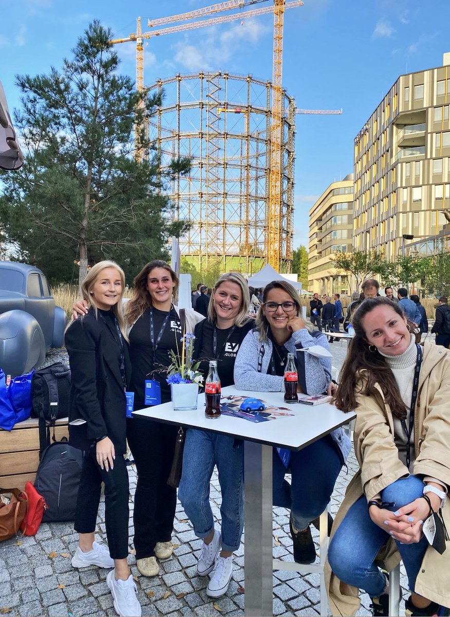 EVA Global tweet media