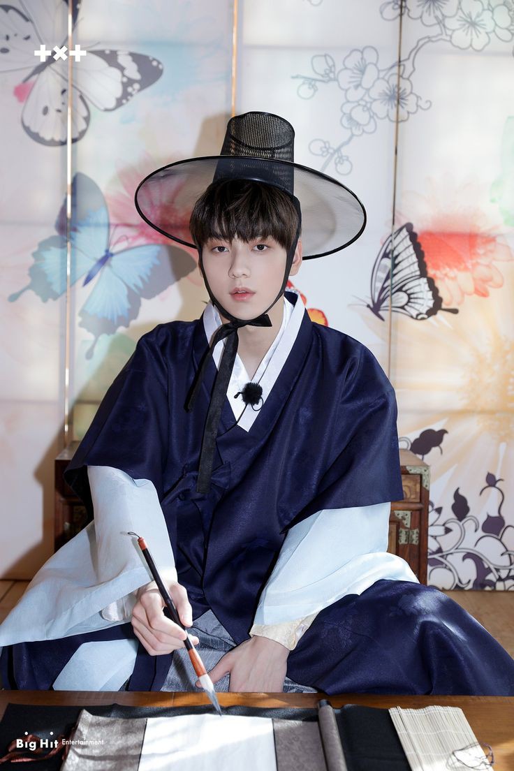 sowbinn's tweet photo. Happy chuseok burhandeul, silakan di mokgo, please be haengbok.. Saranghae ㅎㅎㅎㅎ https://t.co/tdnWMlxIxu