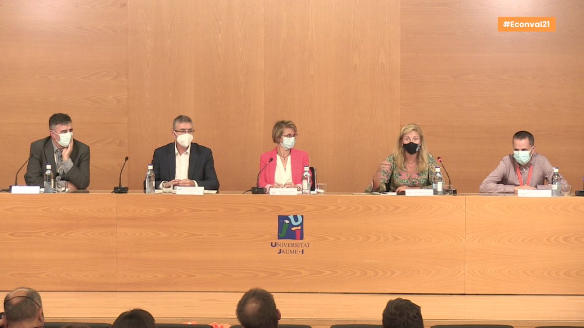 enrikap's tweet photo. Inauguració oficial del VI Workshop d'Economia Valenciana de @fnexe #econval21 Es pot seguir en directe: https://t.co/xHxC2OHuED https://t.co/6adppP36Pa