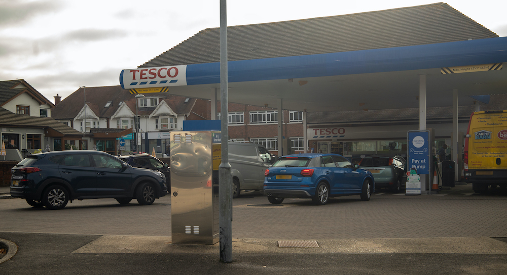 Dorset View on Twitter "⛽️ Queues to get into Tesco petrol station in Ferndown this morning