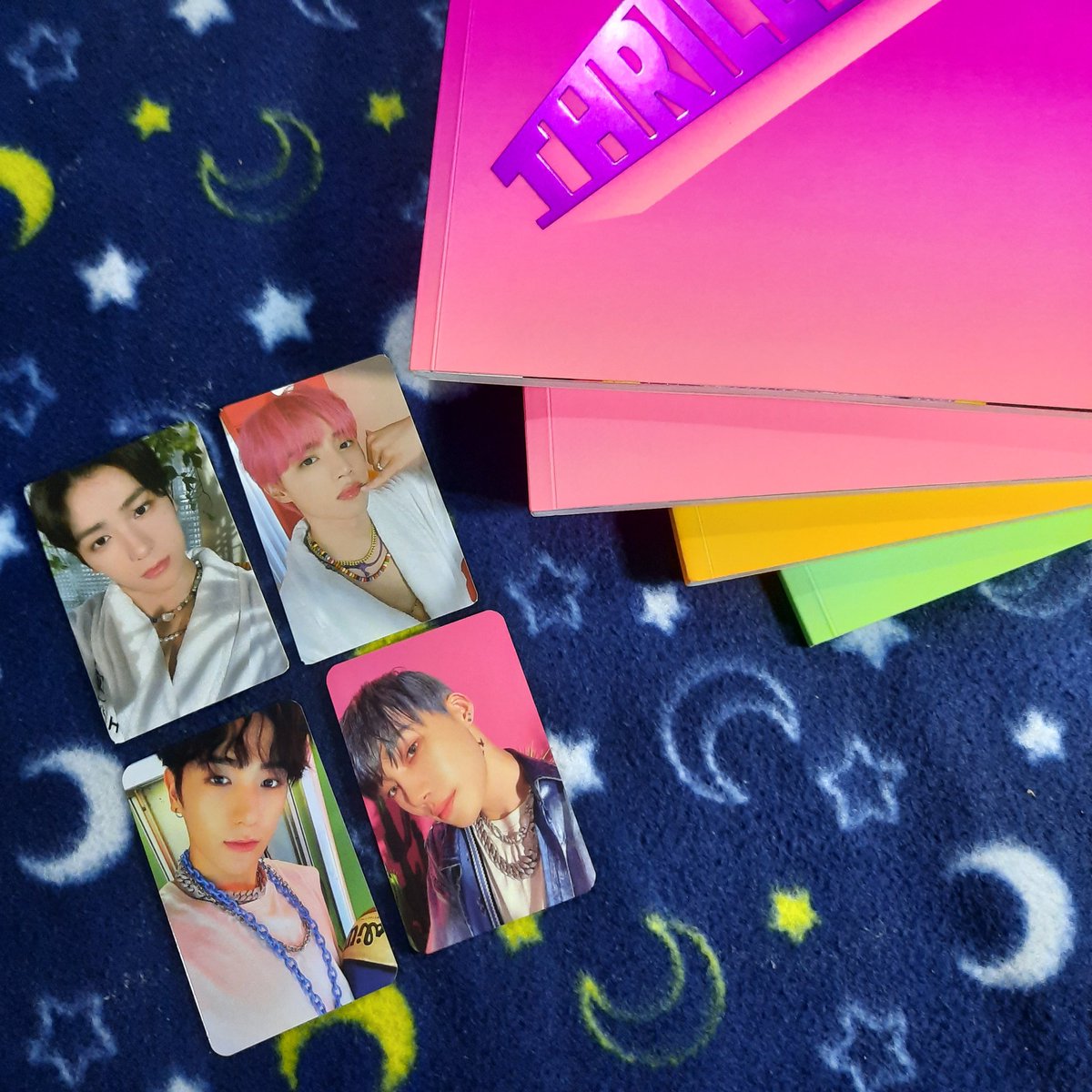 milsuncart's tweet photo. ⌒➴ ... #mscmails 📮
♡⃕ happy mail !!! my thrill-ing albums and knight mags arrived safely !! thank you always ^(♡-♡)^
✯ ꒰ @kimbabbinsales ꒱ https://t.co/FYuINq45Pp