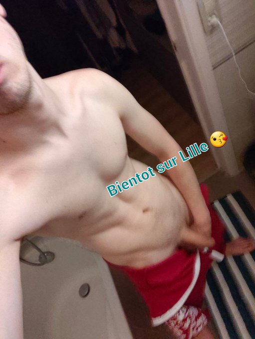 Salut les mecs, je serai en d&eacute;placement sur Lille bient&ocirc;t donc je cherche les bons plans ;) Si tu es<a href="/tag/maqueue"class="tags"><span>#maqueue</span></a>