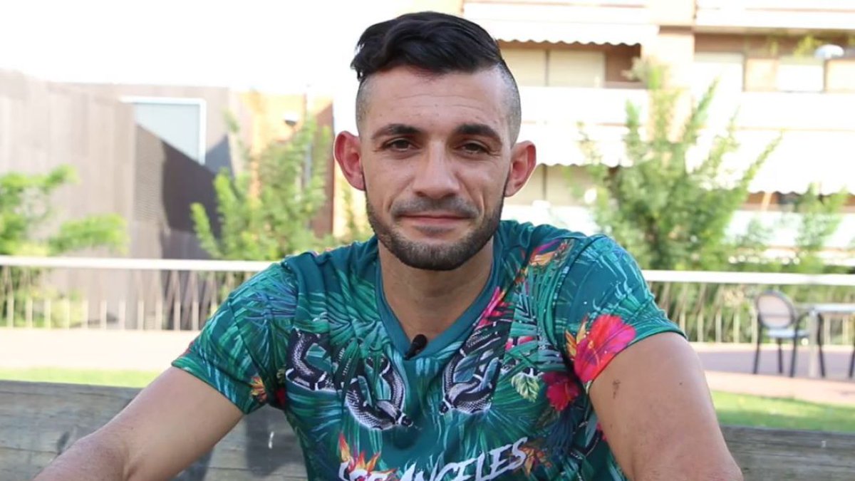 Descubre la FP (@descubrela_fp) on Twitter photo ⚽ Descubre la historia de Óscar, futbolista profesional del <a href="/CESabadell/">CE Sabadell 🧅</a> que estudia dos ciclos a la vez gracias a #FPOnline. 📚 #JuntosXFPOnline @InnovacionFP
¿Quieres saber cómo compatibiliza sus estudios con su carrera? Haz clic aquí ➡ atres.red/dil9t2 ⚽ Descubre la historia de Óscar, futbolista profesional del <a href="/CESabadell/">CE Sabadell 🧅</a> que estudia dos ciclos a la vez gracias a #FPOnline. 📚 #JuntosXFPOnline @InnovacionFP
¿Quieres saber cómo compatibiliza sus estudios con su carrera? Haz clic aquí ➡ atres.red/dil9t2