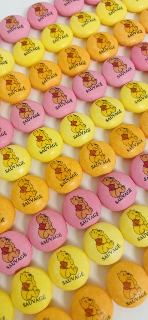printedsweetsuk's tweet photo. @HollyMoore hey Holly would love you to check out my site #printedsweets on Instagram we can personalise all our products for any event! Best Georgia x https://t.co/95iF60U1JZ