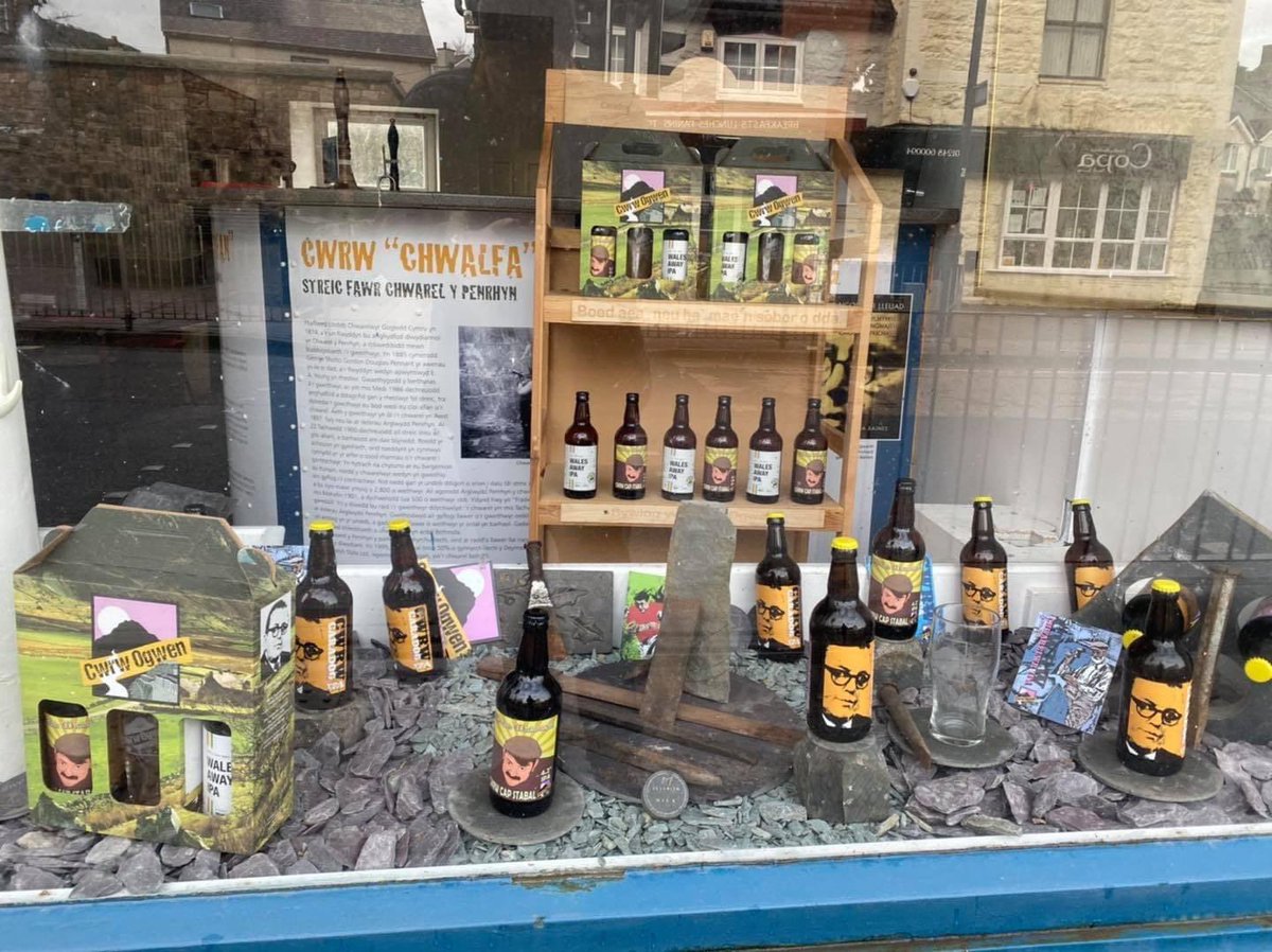 Bydd y bar ar agor HEDDIW rhwng 4 a 8 ac mae cwrw casgen yn ôl ar y tap! 🍺

The bar is open TODAY from 4-8 and we have cask ale back on tap!🍻

Croeso i bawb. 🔥