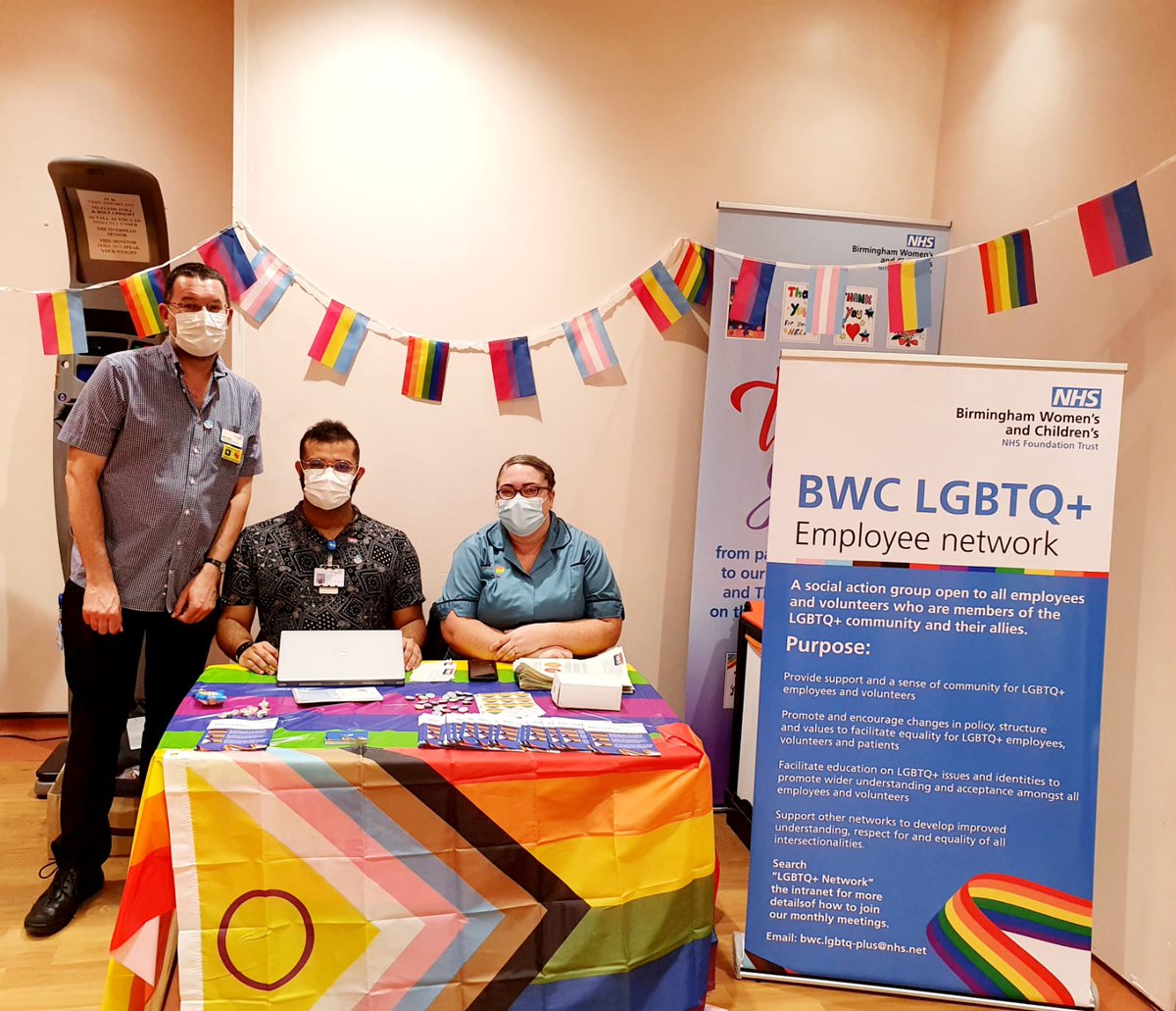 Nicola round tweet media