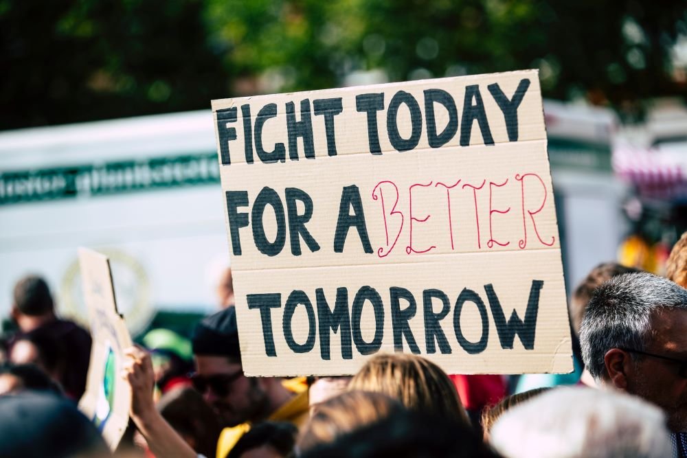 350Africa's tweet photo. Climate activists across Africa are coming together today mobilising for climate action. ✊ Stay tuned for more amazing mobilisation updates! #GlobalClimateStrike #AfricaMobilising #UprootTheSystem https://t.co/sZ8MdhPnwV