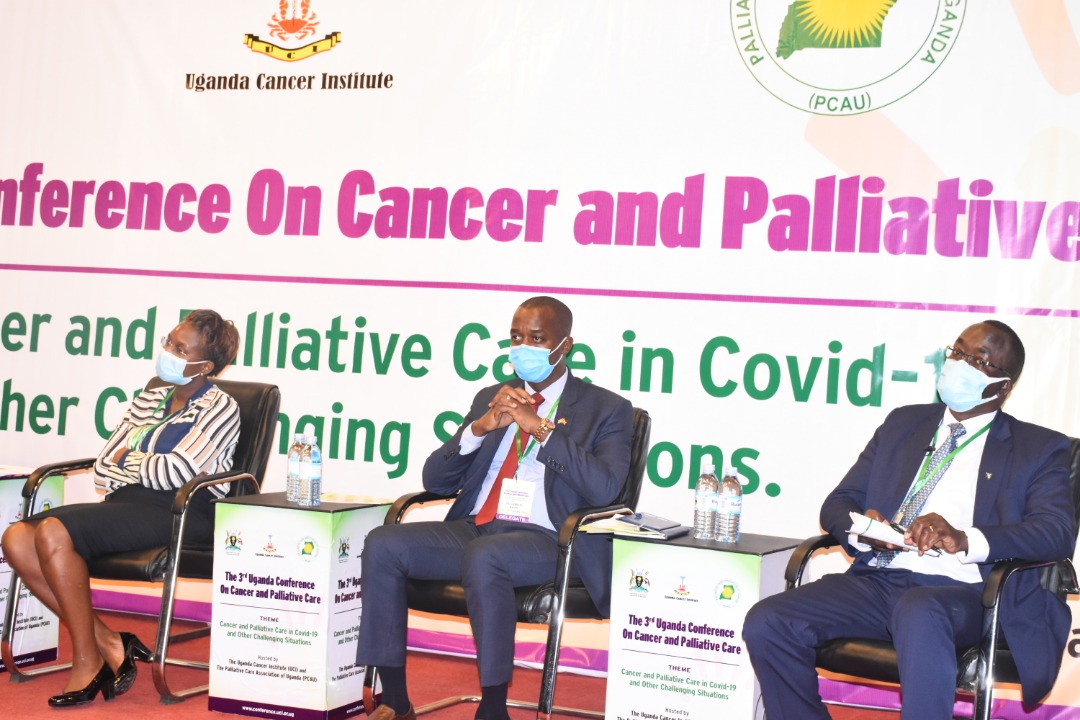 BatamukuwaK's tweet photo. #3UgCaPconference 
Centralised specialist services that shall be able to withstand the impact of the pandemic must be put in place. Palliative Care needs to be de-centralised and access to the service enhanced. 
#CancerUg https://t.co/5katkp6Njx