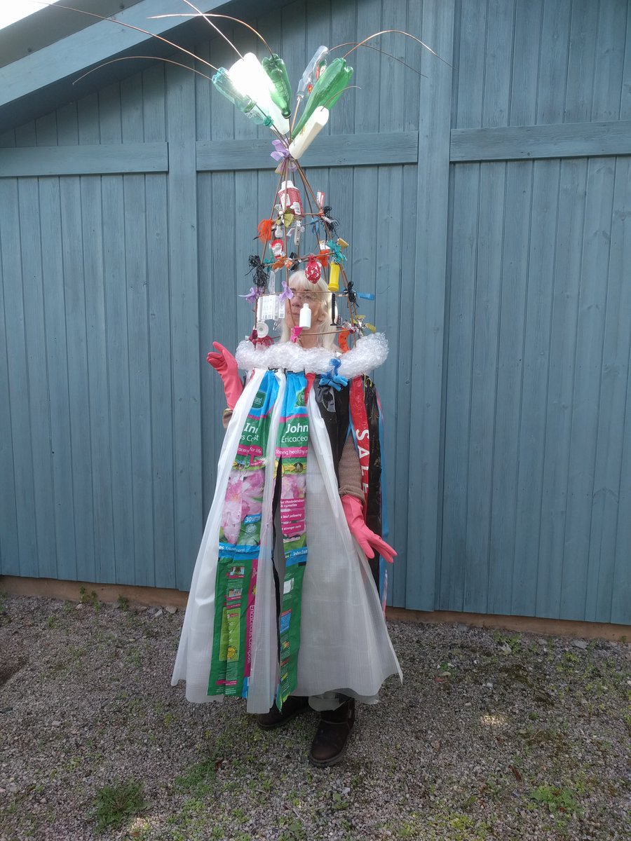 BeccyMacD's tweet photo. Say hi to our amazing #plasticfreemonmouth #volunteer Georgie who created this plastic masterpiece! The dress is currently displayed at #WyeWeight &amp; will be at the #ShireHall tomorrow before greeting the crowds #ACEMonmouth Green Zone on Sunday! #plasticfree 
@sascampaigns https://t.co/Lig5imlZhn