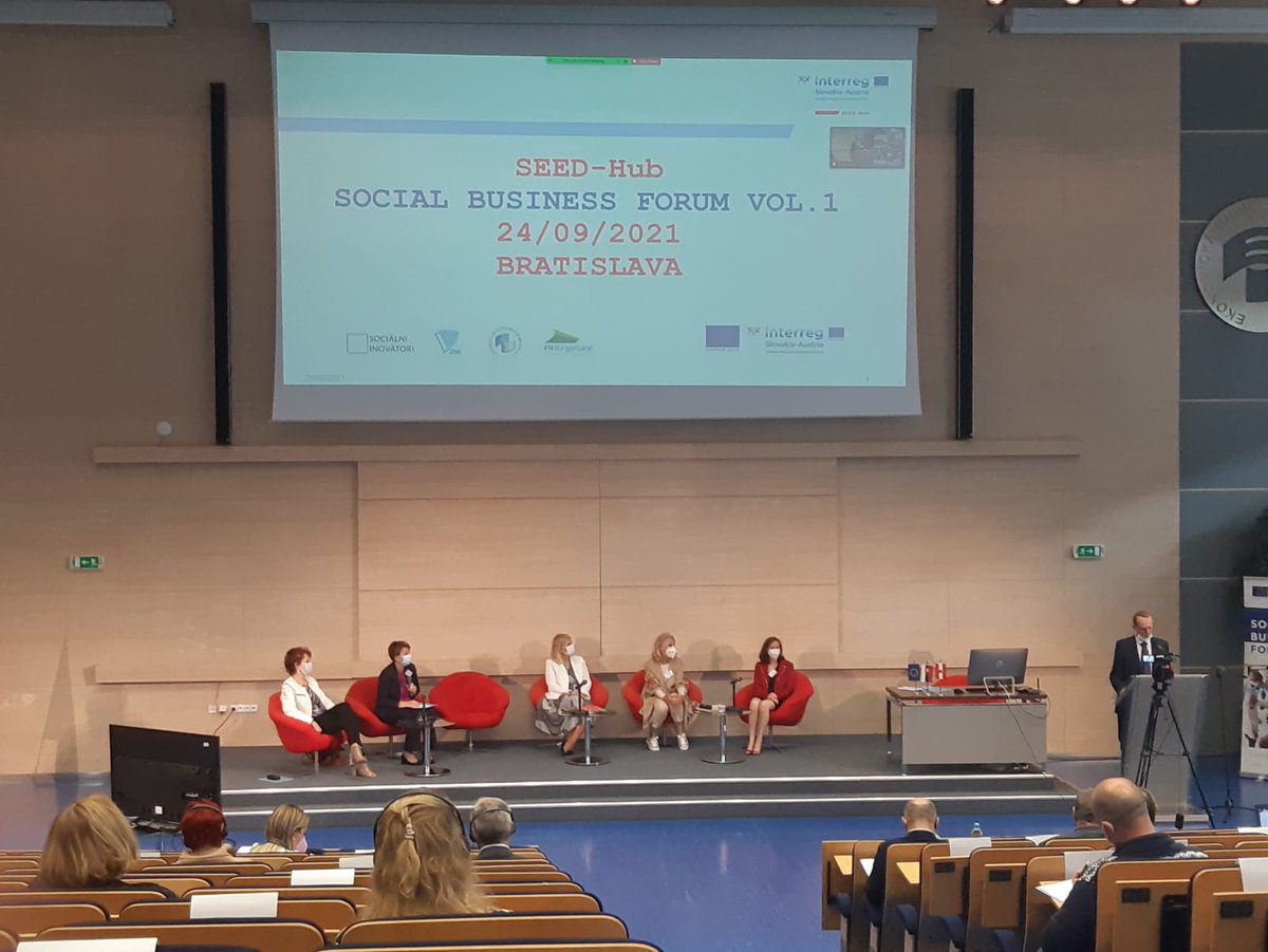 SEEDHub_'s tweet photo. #socialimpat #eldercare #socent - 1st #SEEDHub Social Business Forum @KomunikaciaEuba auditorium: Opening with Dekan prof. Rudolf Kucharčík, Margit Kaiser-Mühlecker - Öster. Demenzstratgie Burgenland, Kvetoslava Repková - Inštitút pre výskum práce a
rodiny @FHBurgenland  @zsi_fe https://t.co/7hmGppqtat