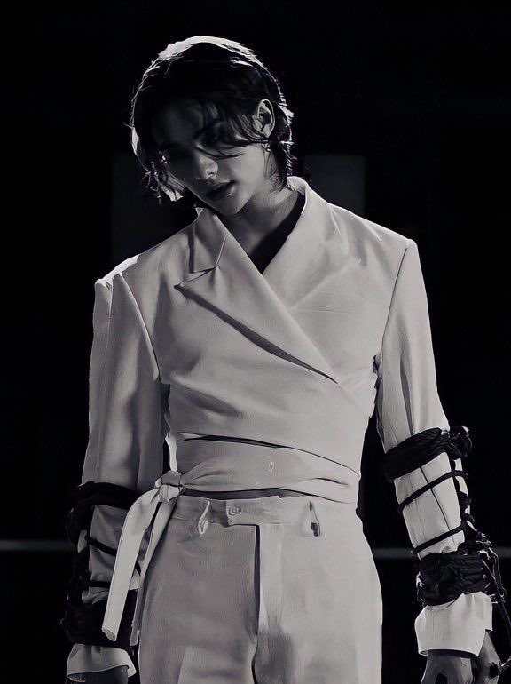 linoringmyway's tweet photo. È giusto ricordare cosa ci ha donato Hyunjin long hair 

You’ll be missed https://t.co/EQAbNlOeoh