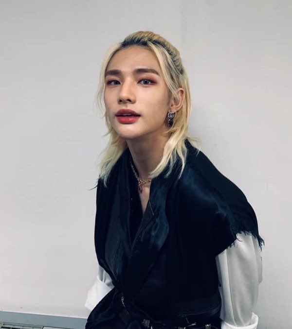 linoringmyway's tweet photo. È giusto ricordare cosa ci ha donato Hyunjin long hair 

You’ll be missed https://t.co/EQAbNlOeoh