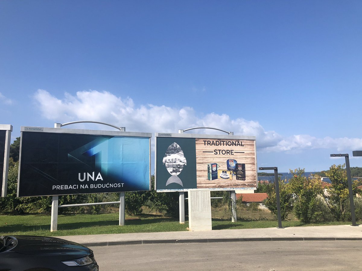 zkusovac's tweet photo. #UnaTV #WMF21 https://t.co/XoY6n6WJ7e