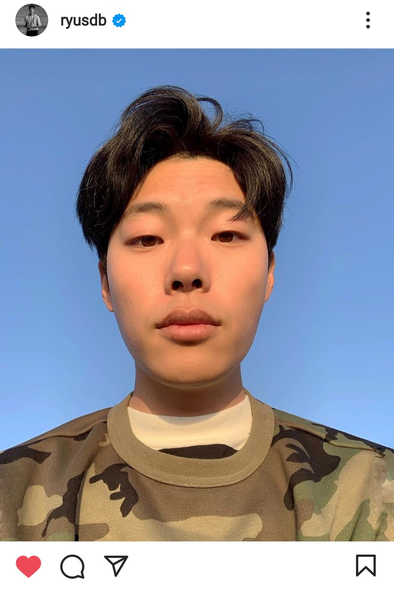 junyeolbish's tweet photo. 🎈 #RJYD4
i have lots of fave ig post of ryu jun yeol, but here's some of them. i love it when he take selca like this, i'm literally melting just by looking at it 😍
#RJYBDAYCOUNTDOWN
@ph_ryujunyeol https://t.co/gi0idC7JVM