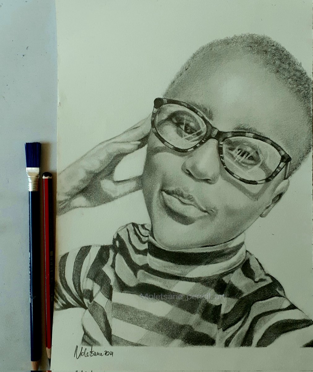 Mzwa_Mlu's tweet photo. Have a lovely and safe journey to India, New beginnings indeed!
Pencil drawing inspired by @NkhosiLa 
#savenompilo https://t.co/XlLvXuQ9B9
