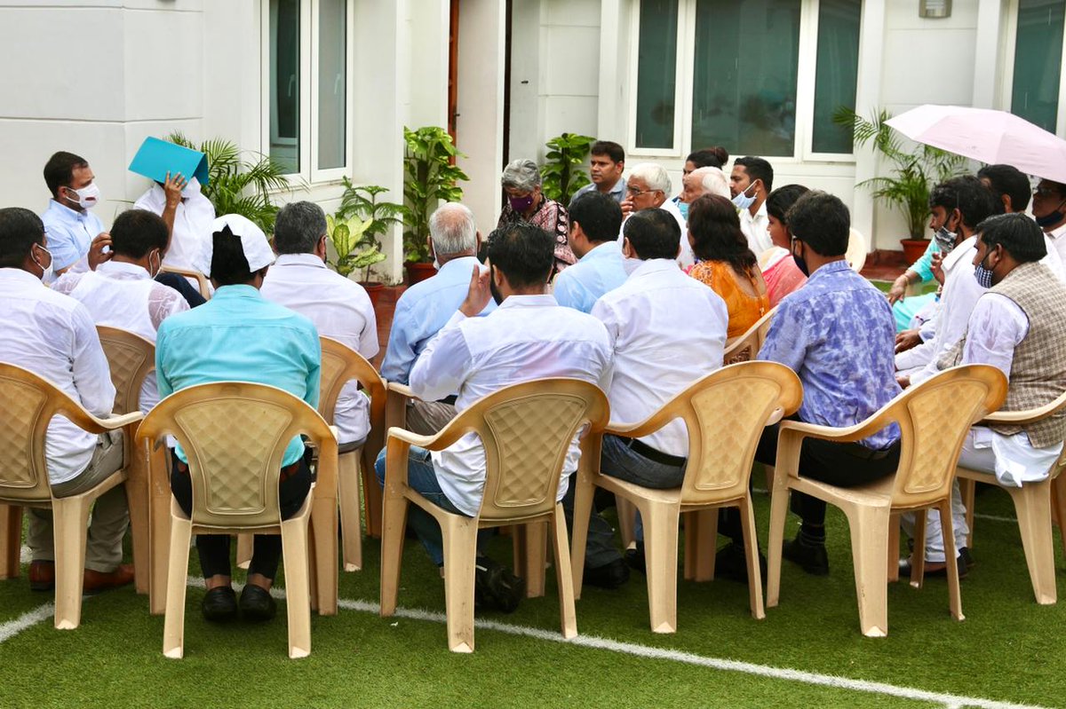 KamalKishor_INC's tweet photo. आज दिल्ली में दलित समुदाय के नेताओं ने पंजाब में ऐतिहासिक निर्णय के लिए भारतीय राष्ट्रीय कांग्रेस को धन्यवाद देने के लिए श्री राहुल गांधी @RahulGandhi जी से मुलाकात की। #CongressWithDalits https://t.co/qhIAugSLIo