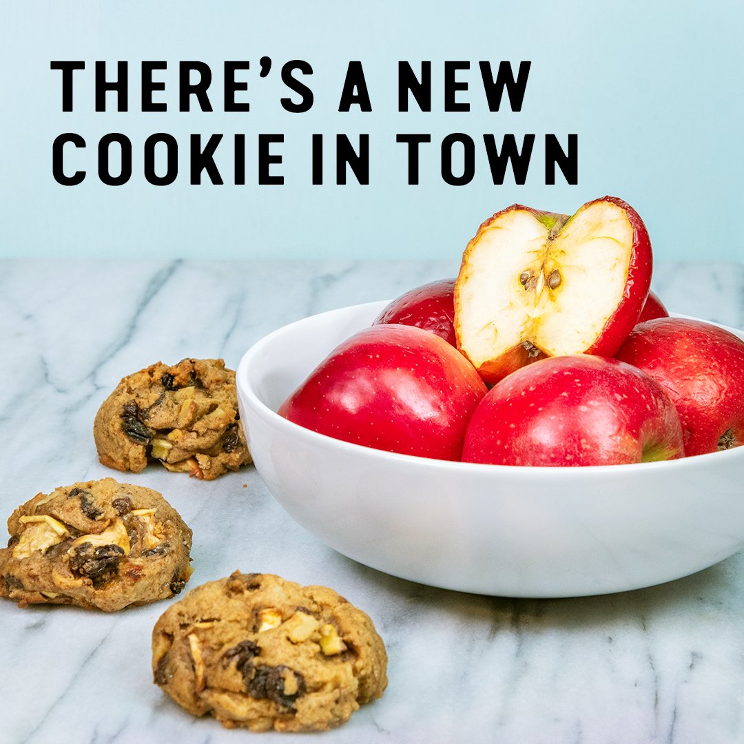 🍎 🍪 It's time to waste less &amp; enjoy more on #FoodForThoughtFriday! This fall, use up aging apples to create apple cookies. James Beard’s Apple Cookies are a sweet twist on a classic recipe. <a href="/SaveTheFood/">Save The Food 🍓</a> 
Recipe courtesy of the James Beard Foundation. 🔗 bit.ly/3nUZMwD