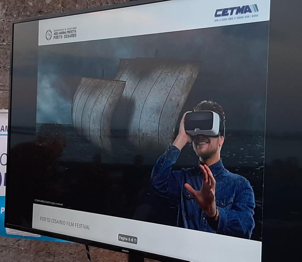 Underwater Muse: i nostri visori 3D vi aspettano per vivere insieme un'entusiasmante avventura.

Vi aspettiamo lunedi 27 settembre a Torre Chianca dalle 18:20

bit.ly/3oi9fP5
<a href="/cetmavamarea/">CETMA NEW TECHNOLOGIES AND DESIGN DEPARTMENT</a> 
#Cultura #Storia #Archeologia #CulturalHeritage #Beniculturali #RealtaVirtuale