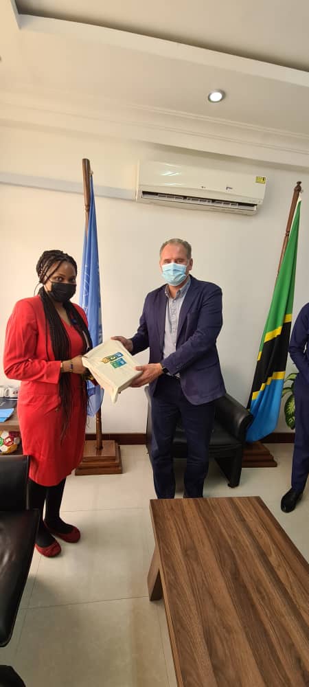 ZMilisic's tweet photo. Congrats to Careen &amp; Humphrey, two Tanzanian youth selected to attend the '@UN Youth4Climate: Driving Ambition' which is part of the Pre-#COP26 Summit taking place in Italy next week!

I wish them all the best &amp; hope they come back &amp; share the experience with their fellow youth. https://t.co/bRgfNRg7T9