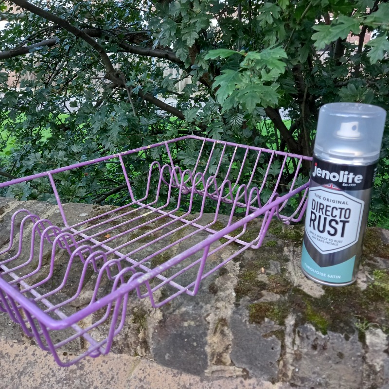 Jenolite's tweet photo. This before and after is crazy! Check out how we gave this metal dish rack a whole new lease of life with our Turquoise Directorust Spray Paint!