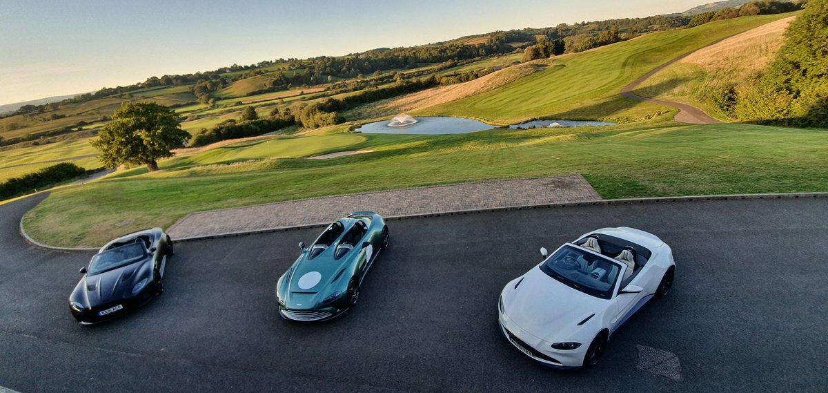 flowersmeller's tweet photo. Quality @astonmartin โณ day at #celticmanor and cap literally off thanks to @vernonkay
@Richard_Wheat the โ@DFletcherSport inches from an ace! #golf #dreamteam #countback https://t.co/169GMHcr5B