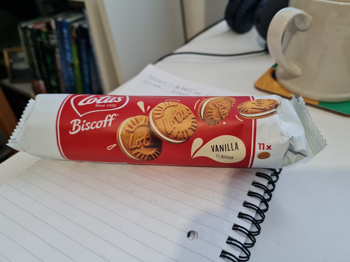 The remainder of Friday will be sponsored by these 👍 #biscoff #vanillacreme