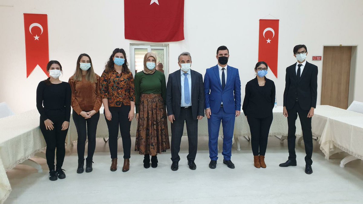 BozuyukCes's tweet photo. Bozüyük Kaymakamımız Adem Öztürk Kuruluşumuzu ziyaret etti. Çocuklarımızla yakından ilgilenen Kaymakamımıza Kuruluşumuz ve çalışmalarımız ilgili bilgi verdik.
 İlçe Sağlık Müdürü Dr.Büşra Özmen de ziyarete katıldı. Çocuklarımıza hediyeler verildi.
@bozuyukkaymakam 
@bilecikashb https://t.co/3sGNbesqyU